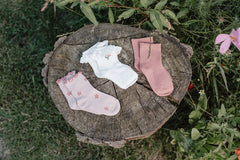 Little Dutch Fairy Garden Socken 3er-Set Größe 23–26 – Detailansicht der Kindersocken mit Sternchen und verspielten Rosa-Tönen