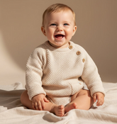 Little Dutch Strickpullover Sand für Babys aus Bio-Baumwolle mit Schulterknöpfen