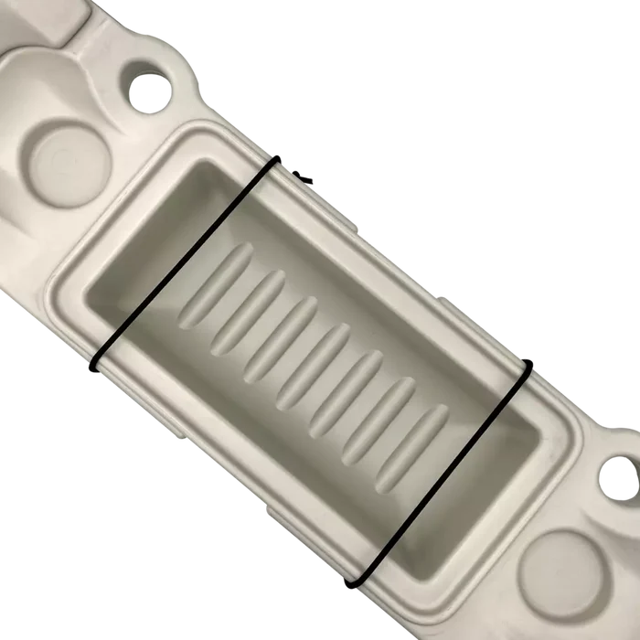 Canoe Seat with Integrated Cooler Compartment