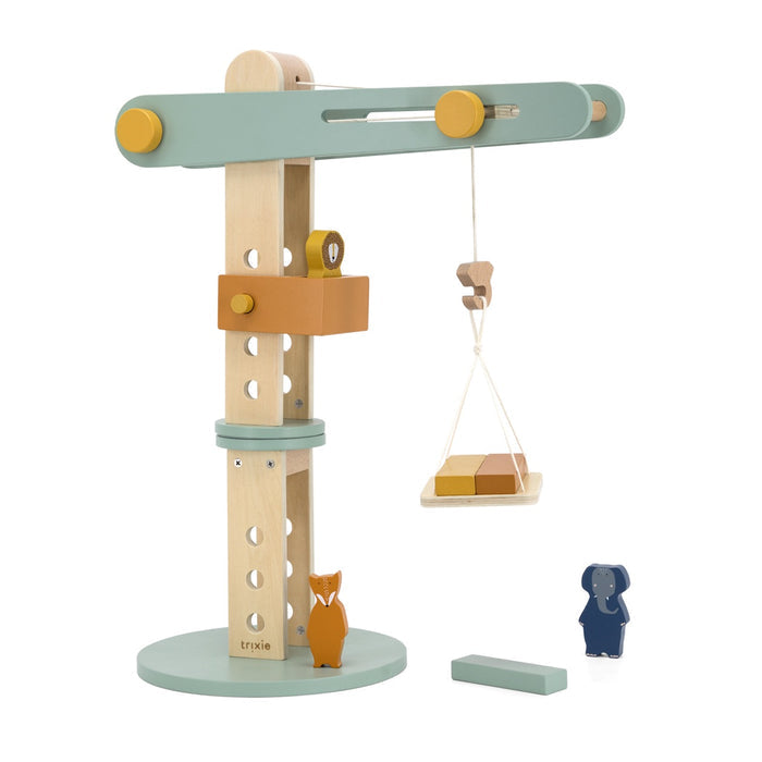 Trixie Konstruktionskran aus Holz – großer Spielkran mit drei Tierfiguren, Ladeplattform und Bauklötzen für Kinder ab 3 Jahren