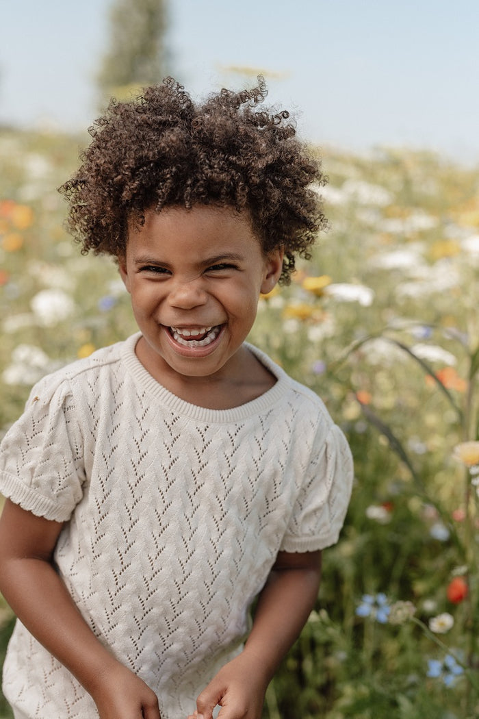 Cremefarbener Kurzarm-Strickpullover für Babys und Kinder von Little Dutch