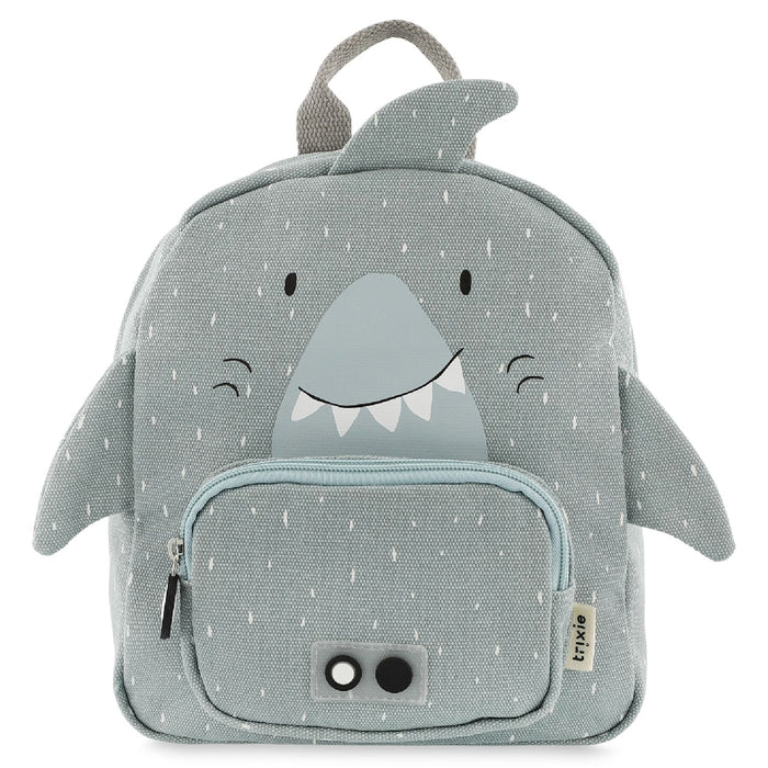 Trixie Rucksack klein Herr Hai in Blau – wasserabweisender Kinder-Rucksack mit Haimotiv, Frontfach und Brustgurt ab 2 Jahren